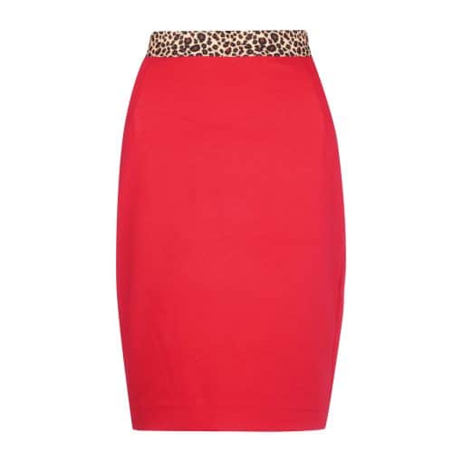 Elle Red rok