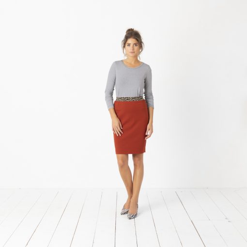 Elle Brick - Image 2