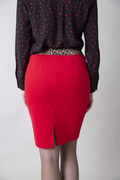 Elle Red rok - Image 4