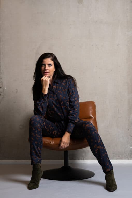 Mees Navy Blossom blouse - Image 2