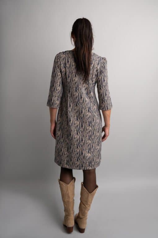 Jolein Navy Zebra jurk - Image 5