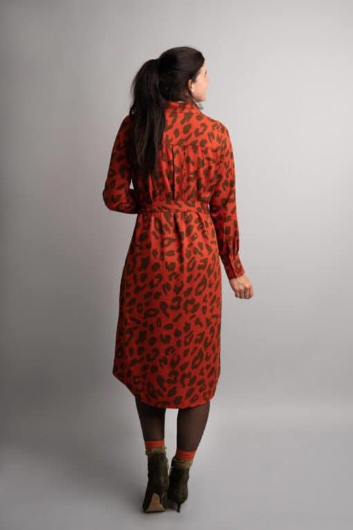 Merel Red Leopard jurk - Image 4