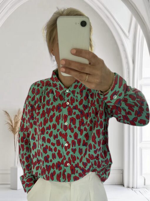 Blouse Yara Panter Green - Image 2