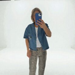 Alternative view of Julia Jasje